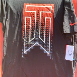 Nike Tee